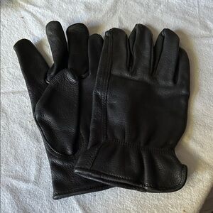 Black Leather Gloves